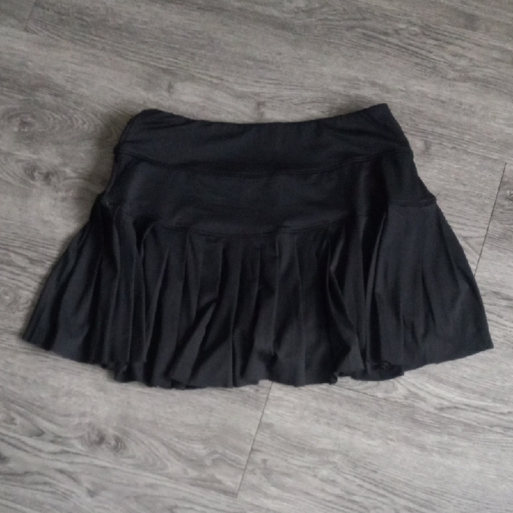 Elegant Black Skirt